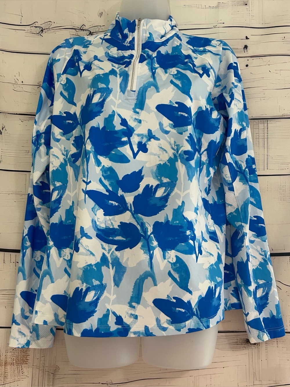 Lady Hagen Women's Blue and White Floral Print 1/4 Zip Top Pullover Size Medium